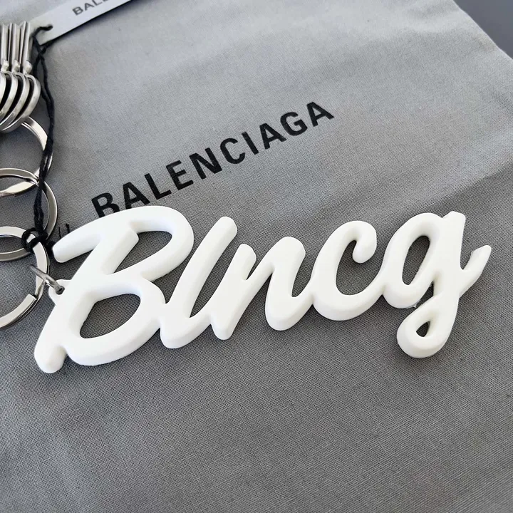 スーパーコピー バレンシアガ キーホルダー