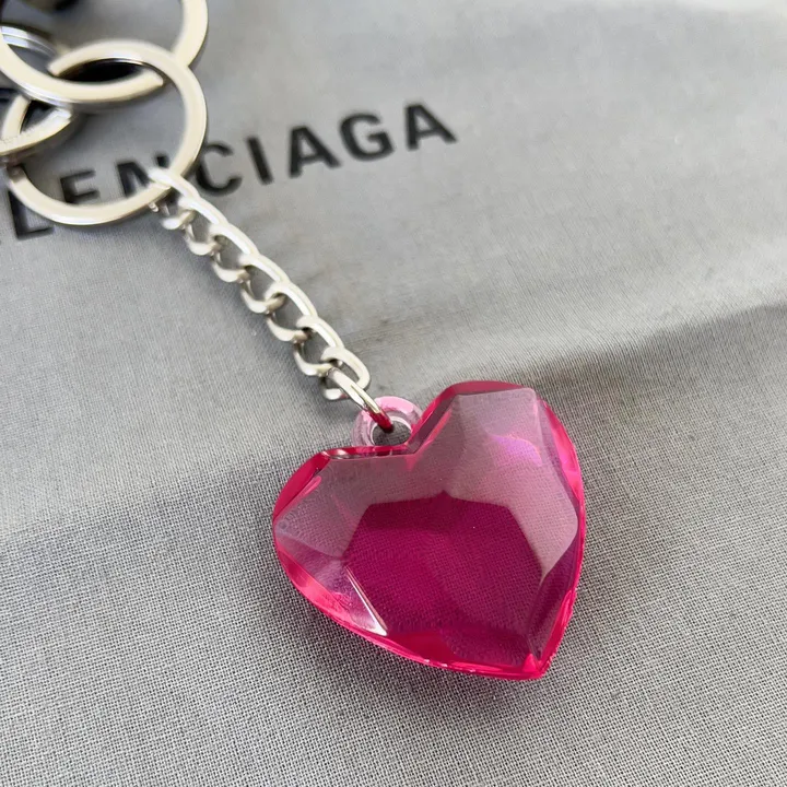 スーパーコピー バレンシアガ キーホルダー