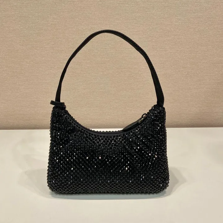 スーパーコピー プラダ キーホルダー