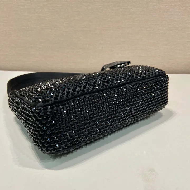 スーパーコピー プラダ キーホルダー