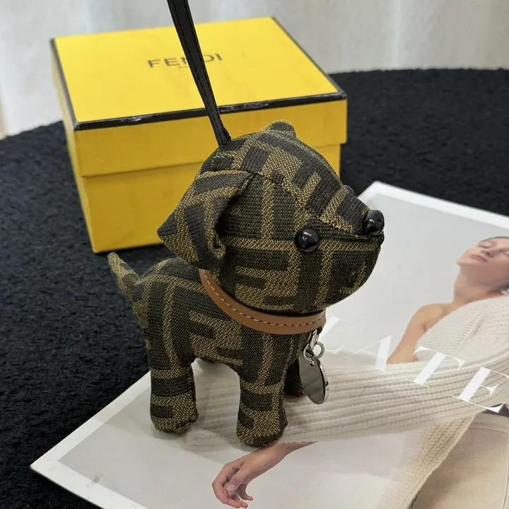 スーパーコピー フェンディ キーホルダー