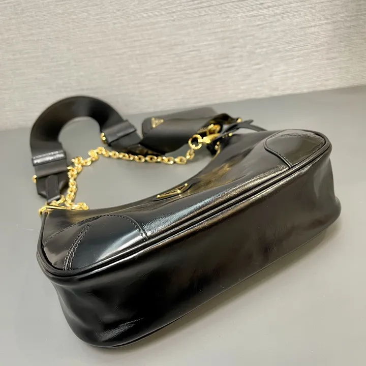 スーパーコピー プラダ キーホルダー