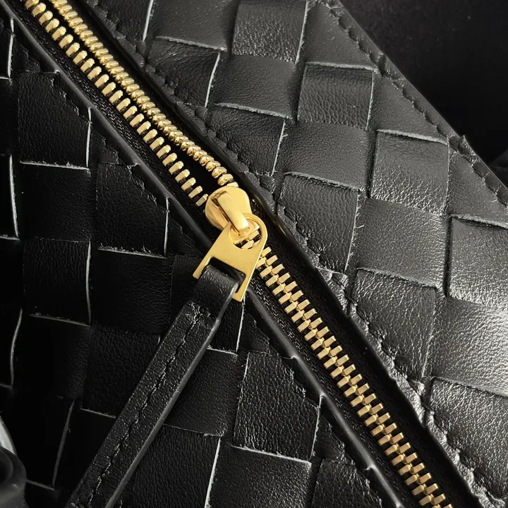 スーパーコピー ボッテガ ヴェネタ キーホルダー