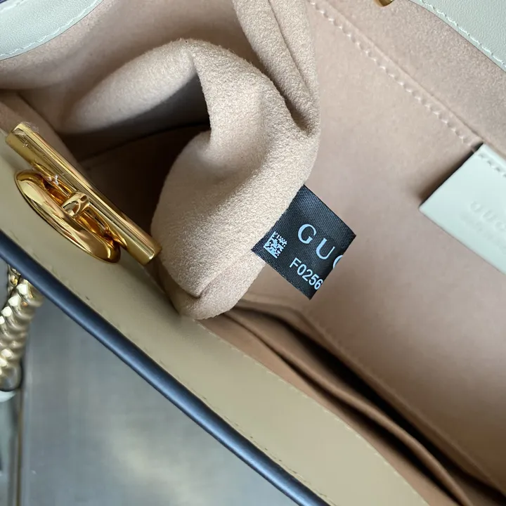 スーパーコピー グッチ キーホルダー