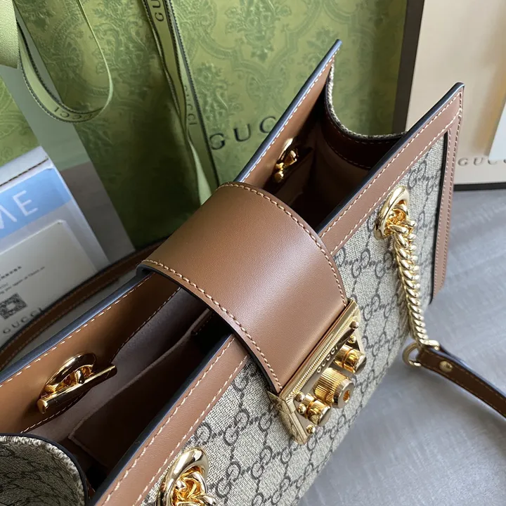 スーパーコピー グッチ キーホルダー