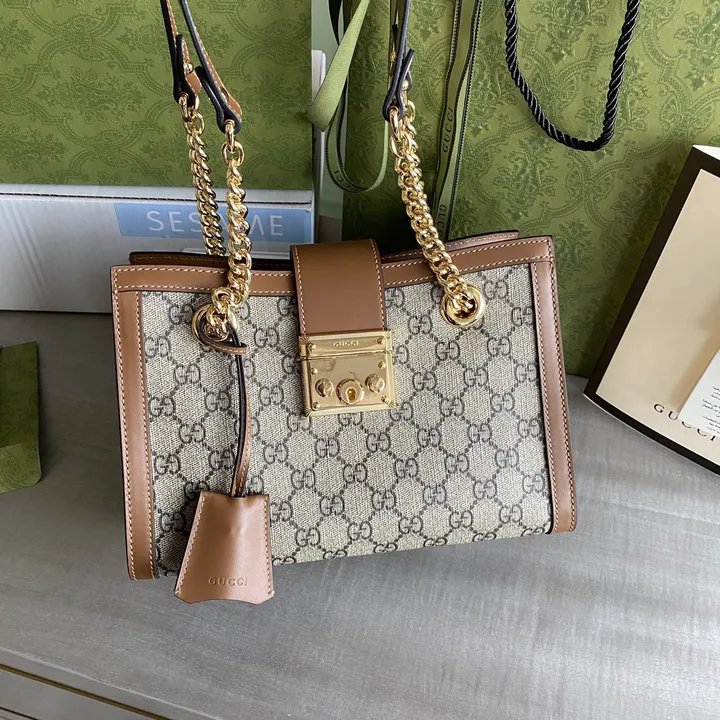 スーパーコピー グッチ キーホルダー