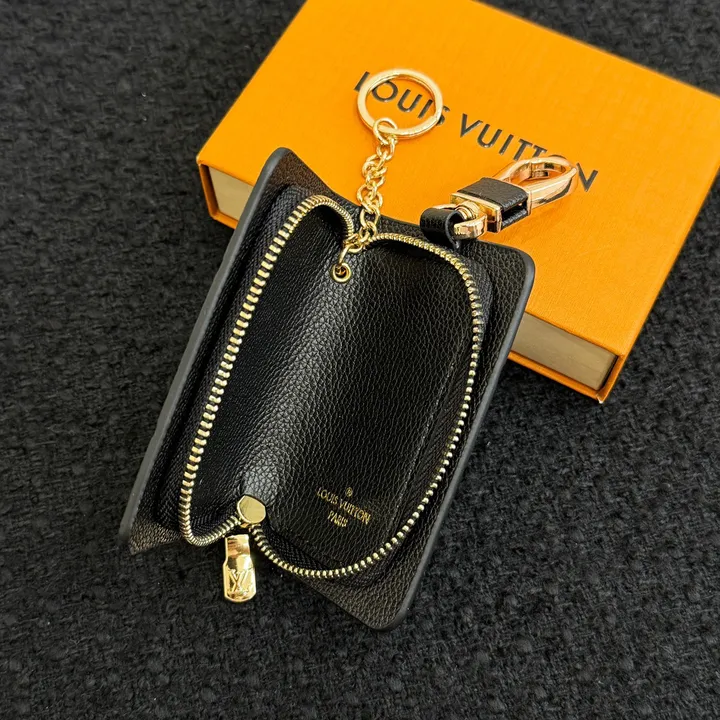 スーパーコピー ルイヴィトン キーホルダー