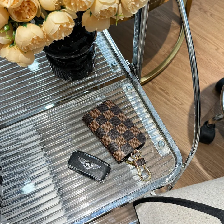 スーパーコピー ルイヴィトン キーホルダー