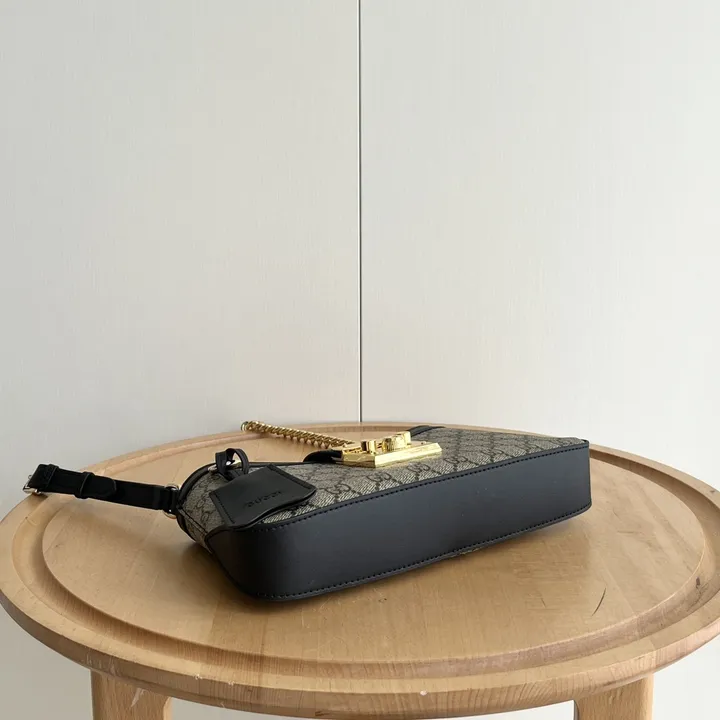 スーパーコピー グッチ キーホルダー