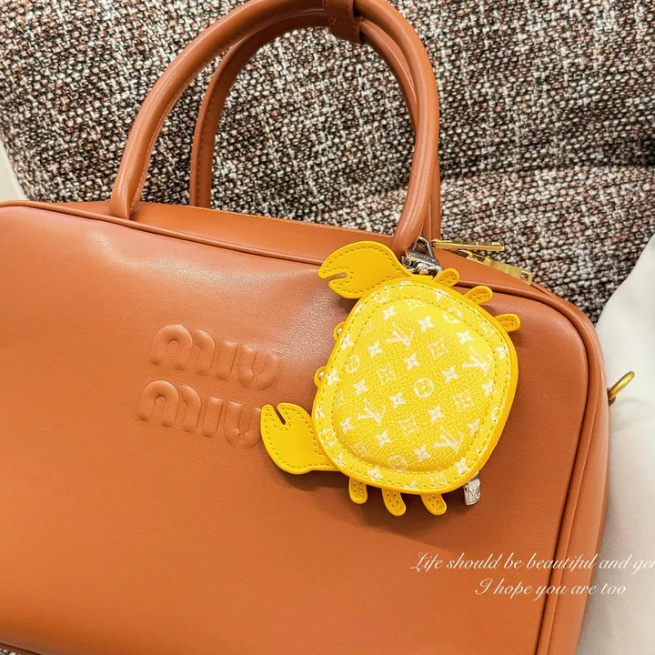 スーパーコピー ルイヴィトン キーホルダー