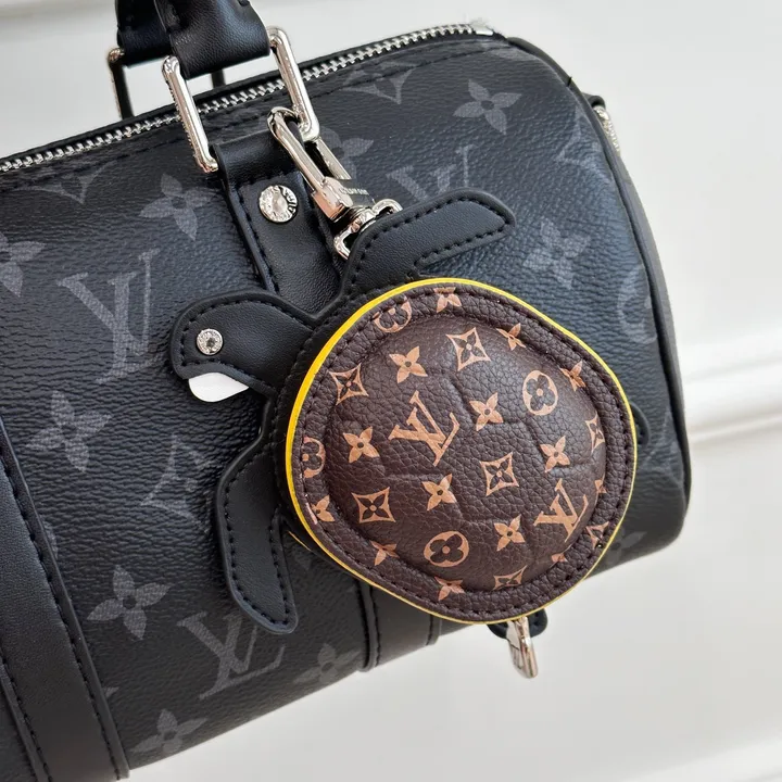 スーパーコピー ルイヴィトン キーホルダー