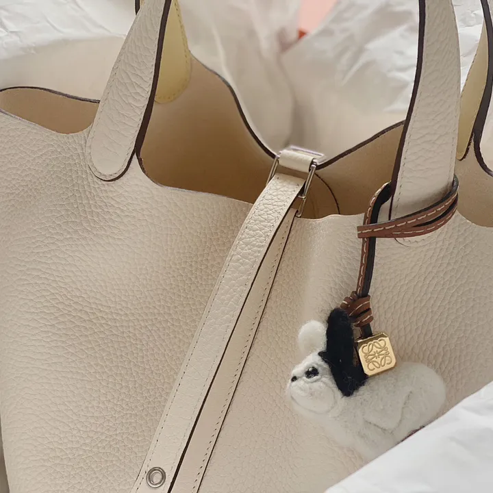 スーパーコピー ディオール キーホルダー