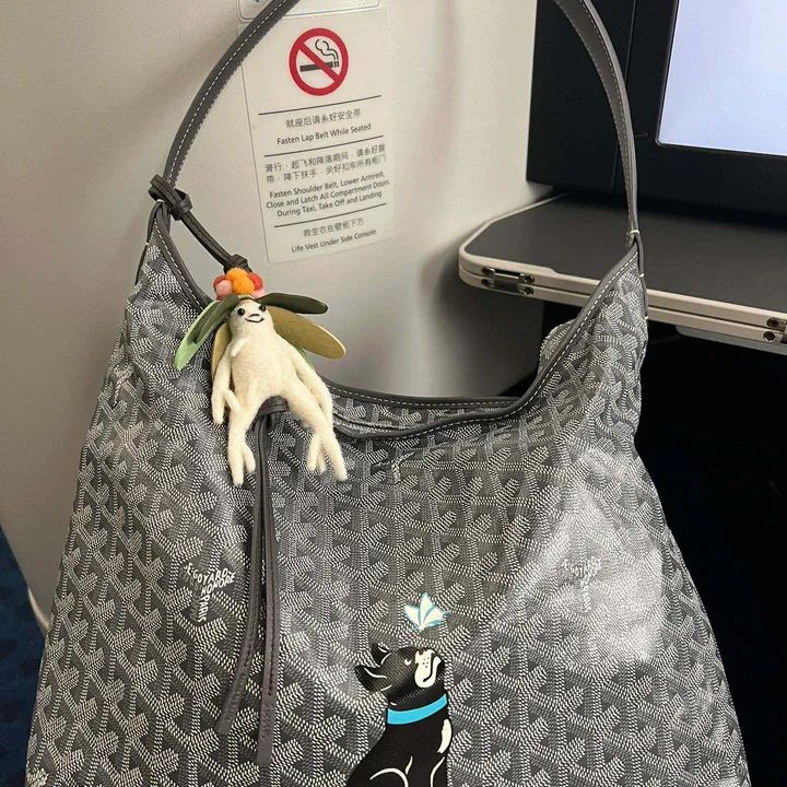 スーパーコピー ロエベ キーホルダー