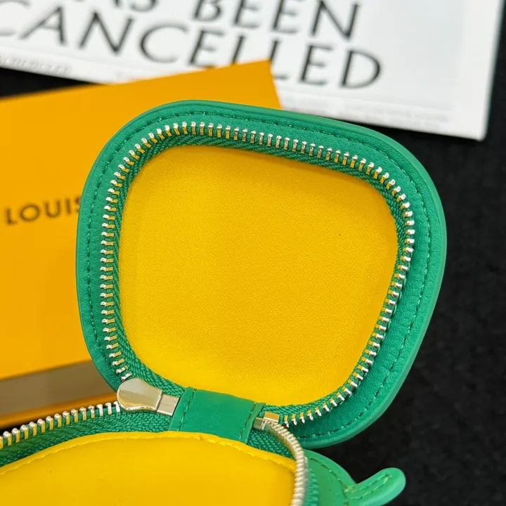 スーパーコピー ルイヴィトン キーホルダー