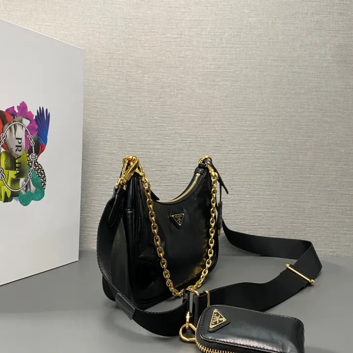 スーパーコピー プラダ キーホルダー