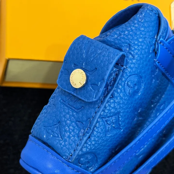 スーパーコピー ルイヴィトン キーホルダー