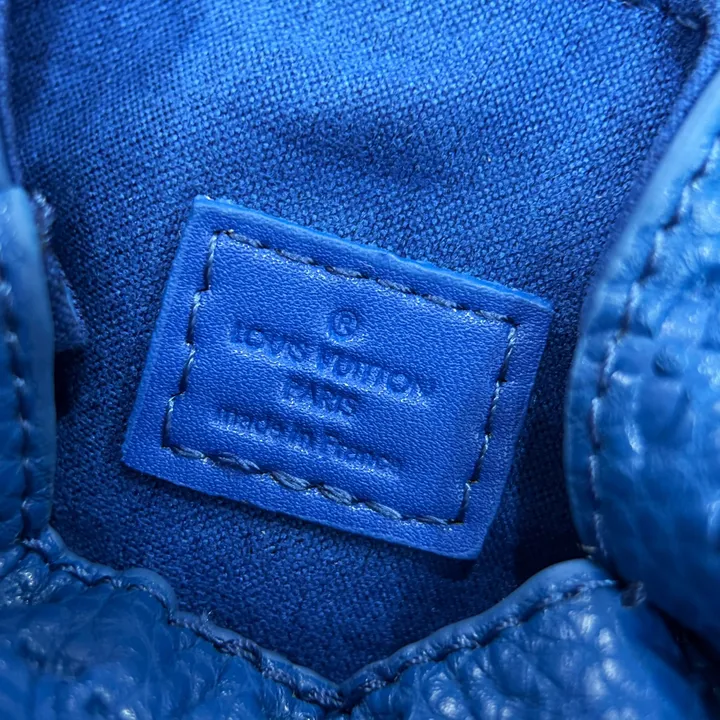 スーパーコピー ルイヴィトン キーホルダー