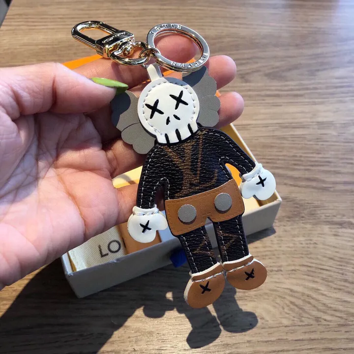 スーパーコピー ミュウミュウ キーホルダー