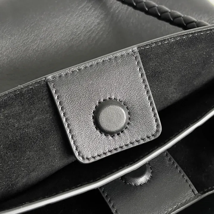 スーパーコピー ボッテガ ヴェネタ キーホルダー