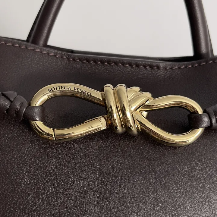 スーパーコピー ボッテガ ヴェネタ キーホルダー