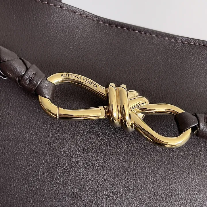 スーパーコピー ボッテガ ヴェネタ キーホルダー