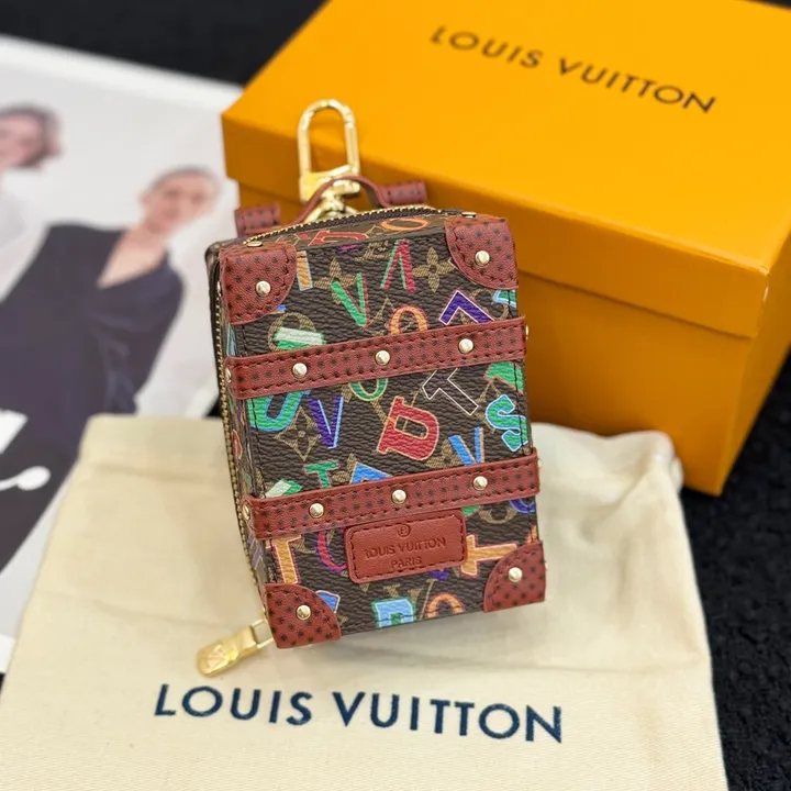 スーパーコピー ルイヴィトン キーホルダー