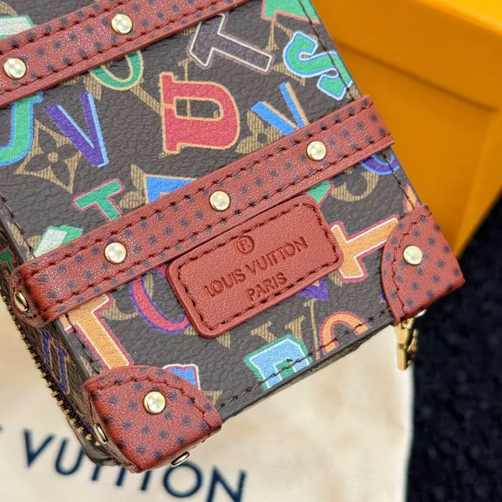 スーパーコピー ルイヴィトン キーホルダー