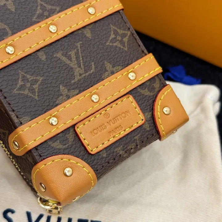 スーパーコピー ルイヴィトン キーホルダー