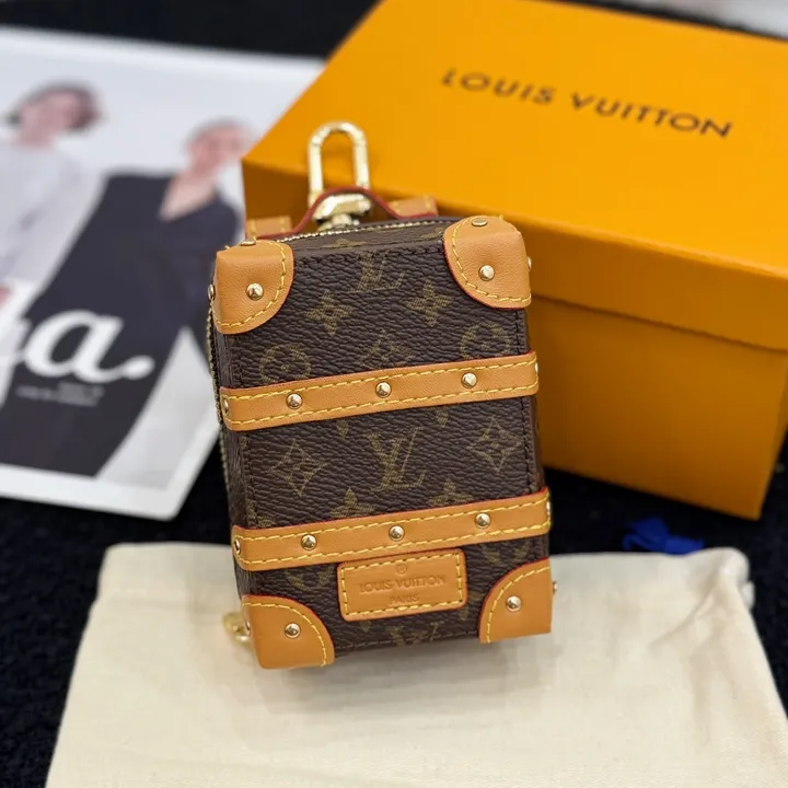 スーパーコピー ルイヴィトン キーホルダー