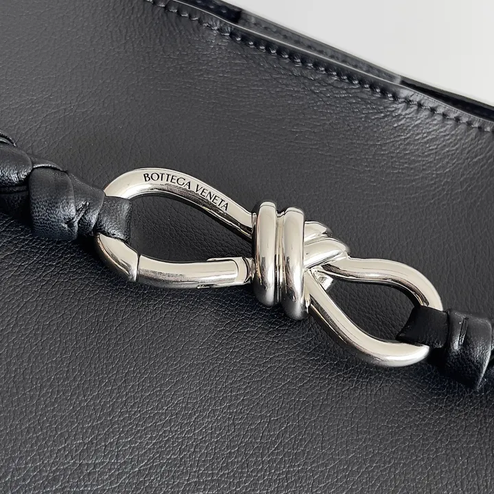 スーパーコピー ボッテガ ヴェネタ キーホルダー