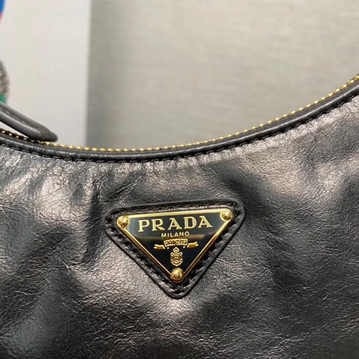 スーパーコピー プラダ キーホルダー