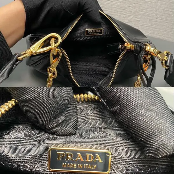 スーパーコピー プラダ キーホルダー