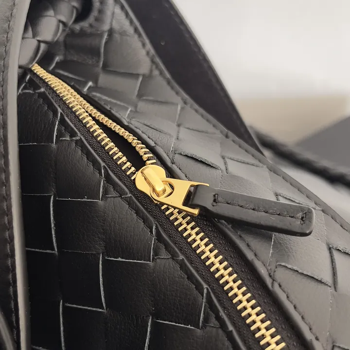 スーパーコピー ボッテガ ヴェネタ キーホルダー