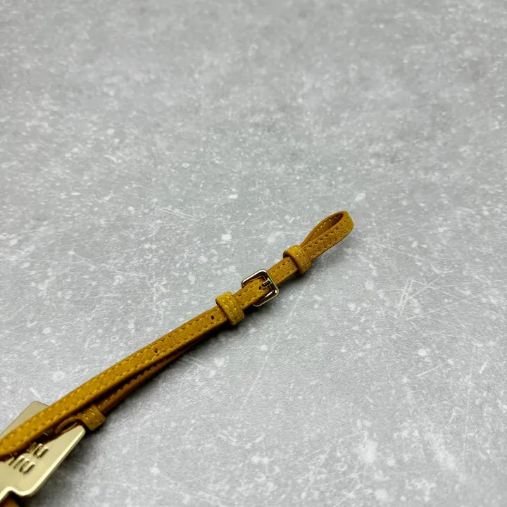 スーパーコピー ミュウミュウ キーホルダー