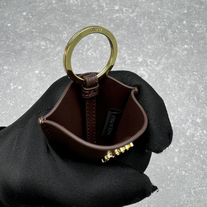 スーパーコピー ミュウミュウ キーホルダー