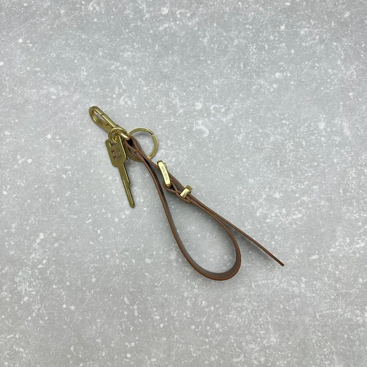 スーパーコピー ミュウミュウ キーホルダー