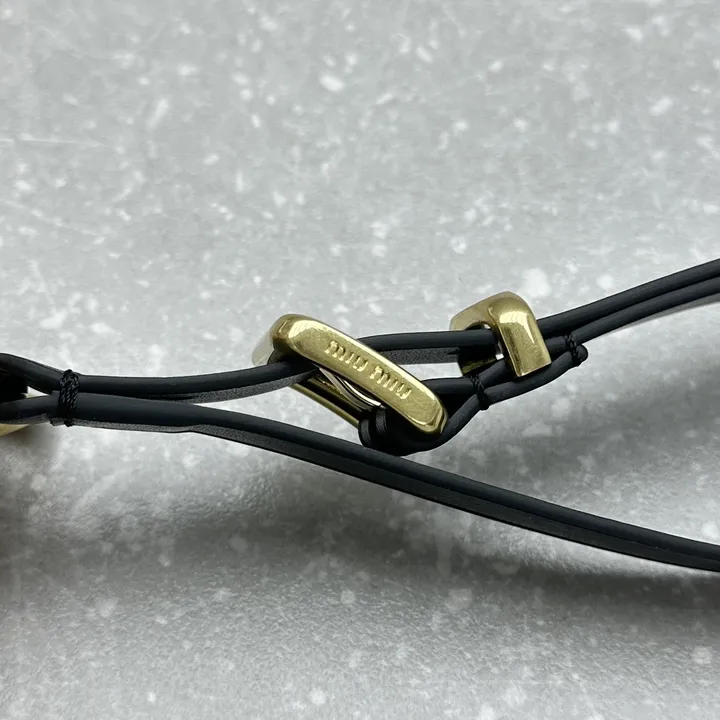 スーパーコピー ミュウミュウ キーホルダー