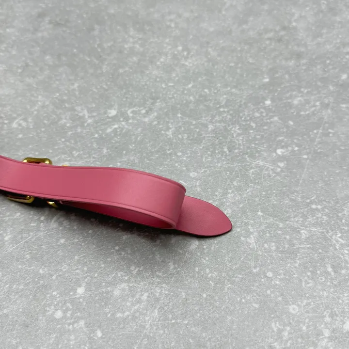 スーパーコピー ミュウミュウ キーホルダー