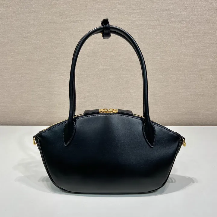 スーパーコピー プラダ キーホルダー