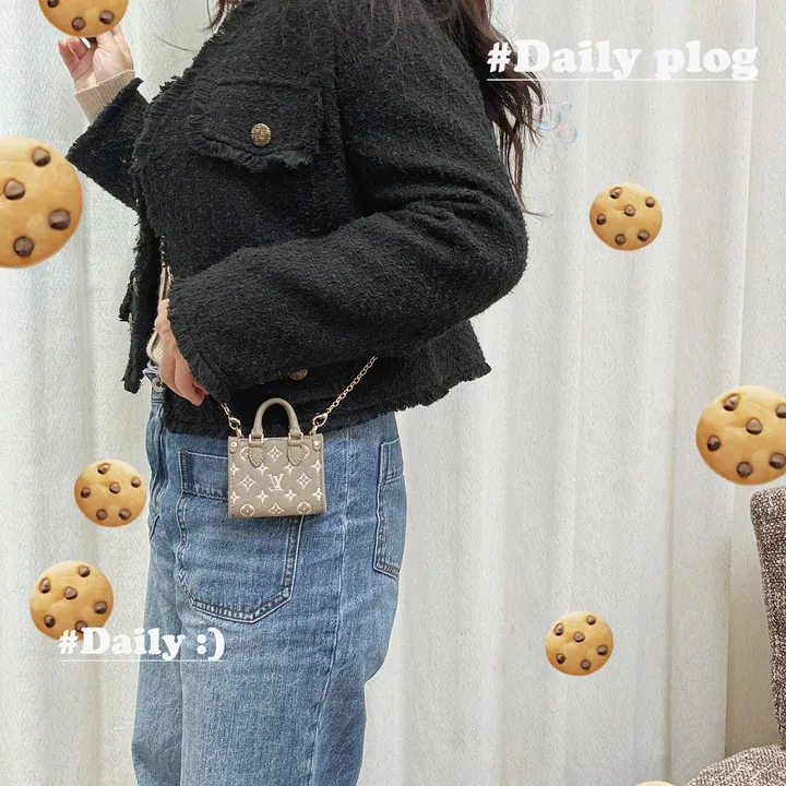 スーパーコピー ルイヴィトン キーホルダー