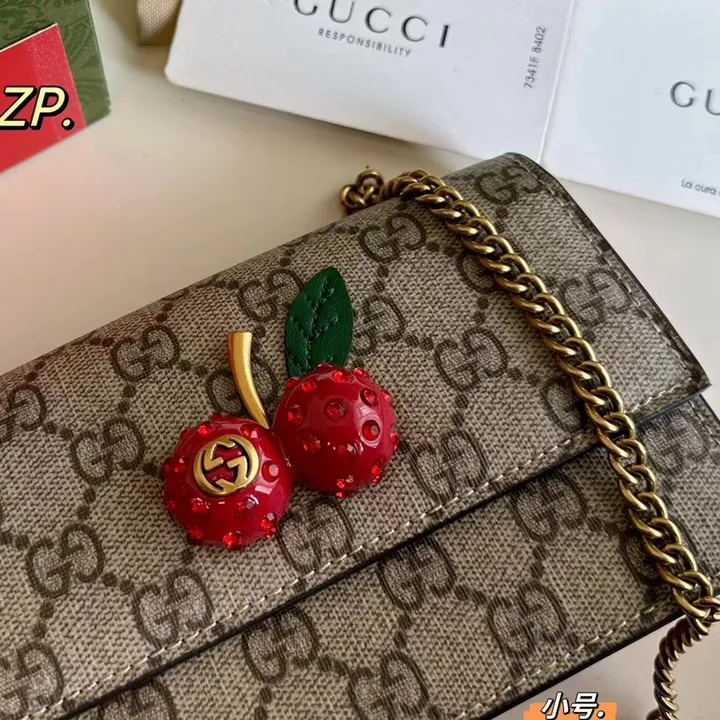 スーパーコピー グッチ キーホルダー