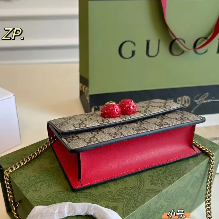 スーパーコピー グッチ キーホルダー