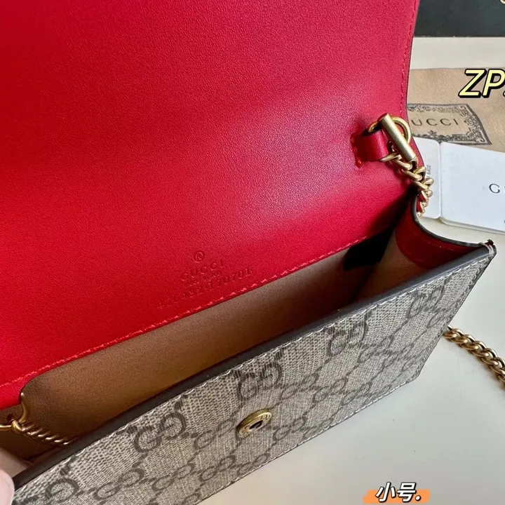 スーパーコピー グッチ キーホルダー