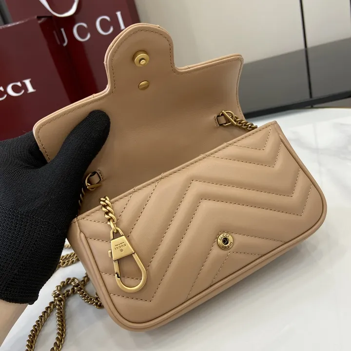 スーパーコピー グッチ キーホルダー