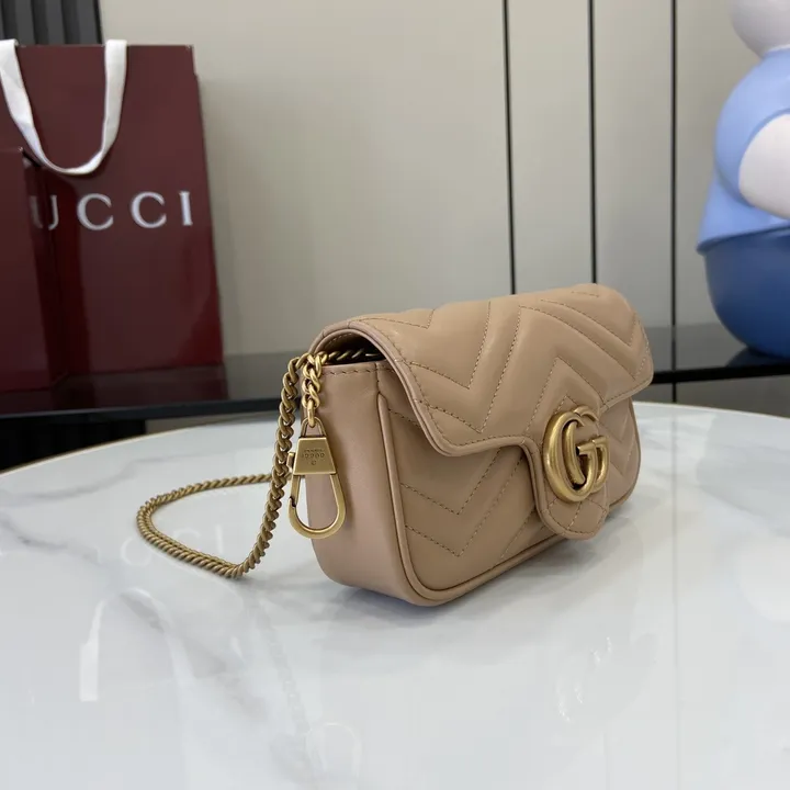 スーパーコピー グッチ キーホルダー