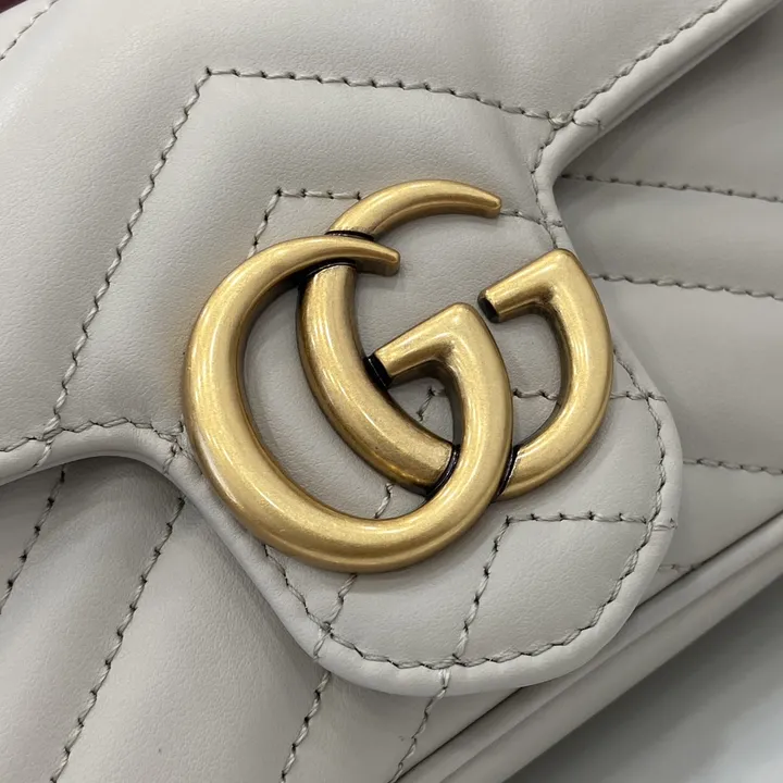 スーパーコピー ルイヴィトン キーホルダー