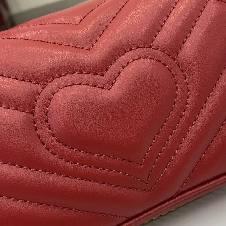 スーパーコピー ルイヴィトン キーホルダー