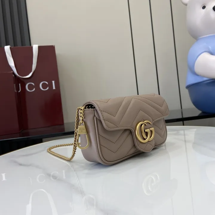 スーパーコピー グッチ キーホルダー