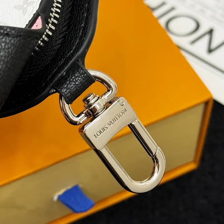 スーパーコピー ルイヴィトン キーホルダー