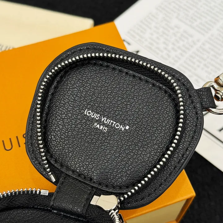 スーパーコピー ルイヴィトン キーホルダー